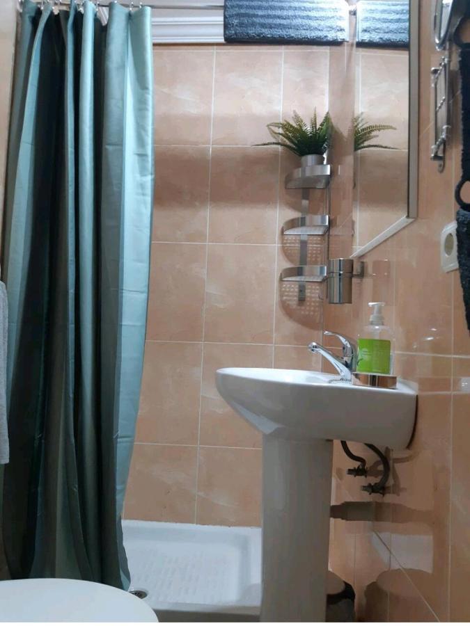 Апартаменты Apartamento En Barrio San Basilio Кордова Экстерьер фото