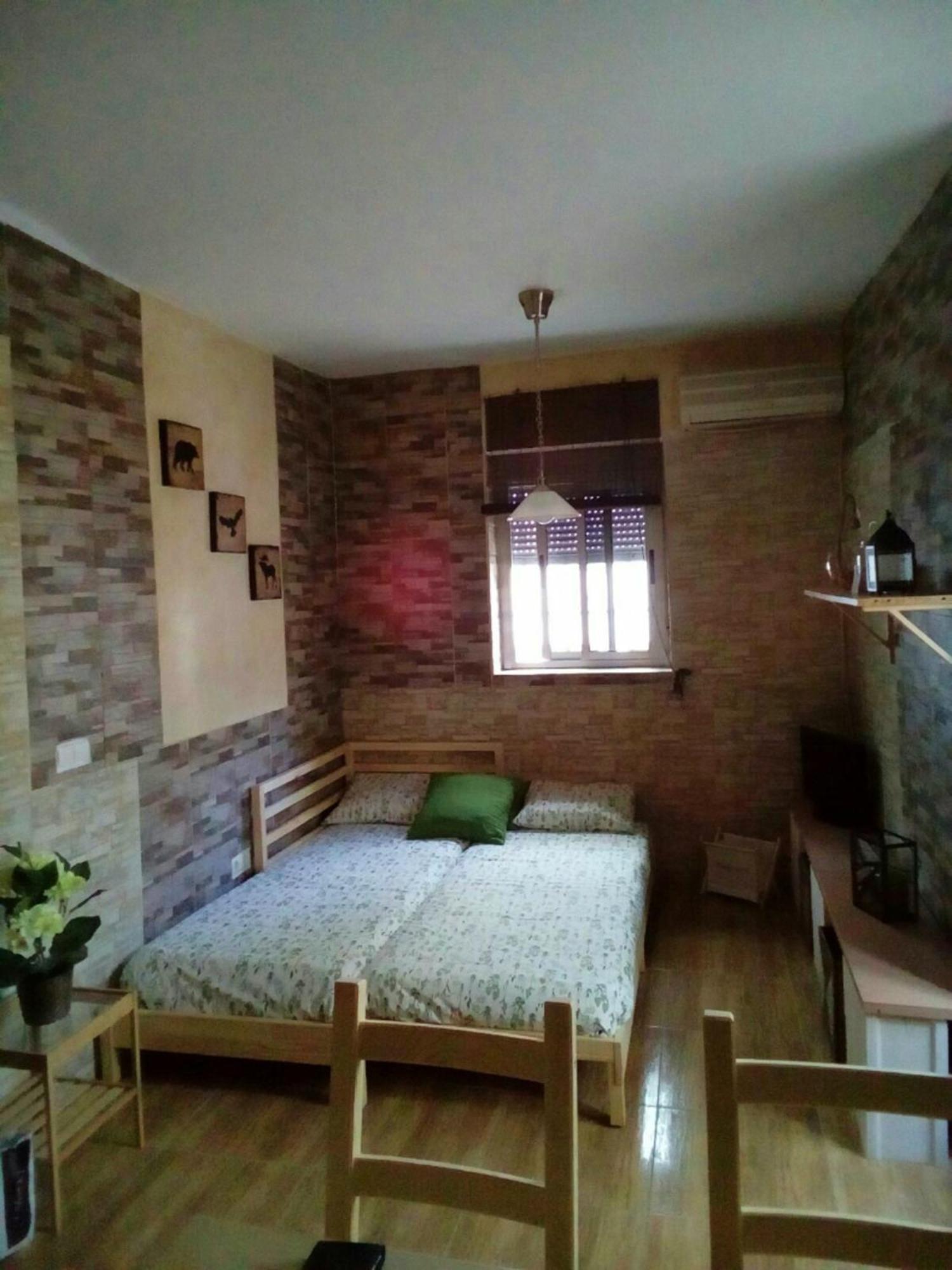 Апартаменты Apartamento En Barrio San Basilio Кордова Экстерьер фото